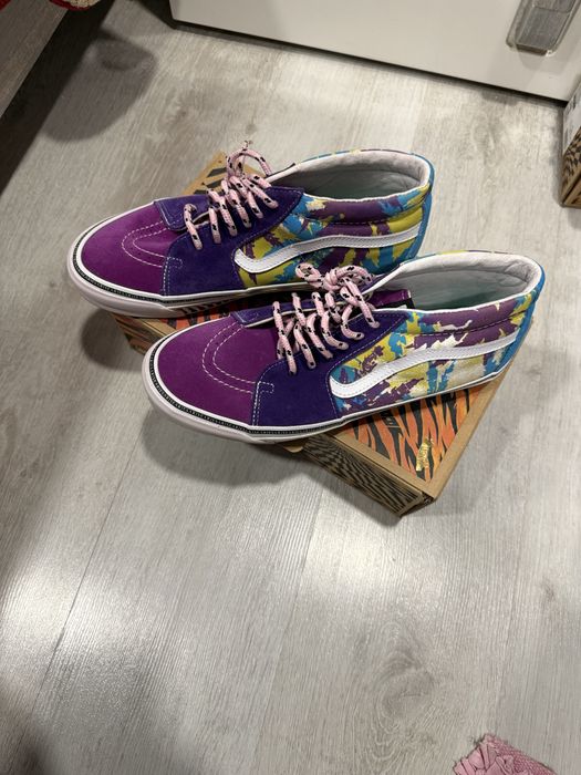 Vans em muito bom estado