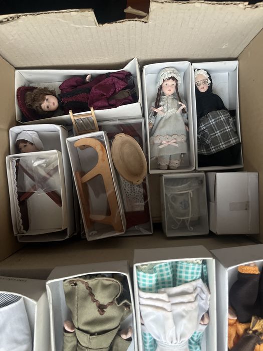 Colecção de bonecas de porcelana