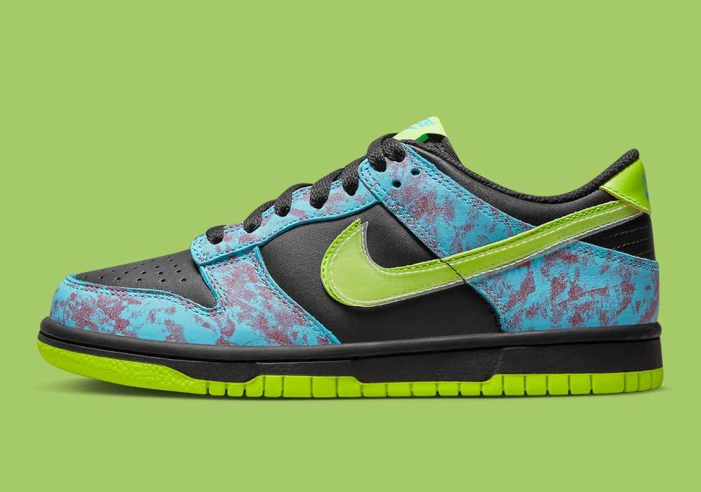 Оригінал Кросівки Nike Dunk Low SE DV1694-900 EUR 38