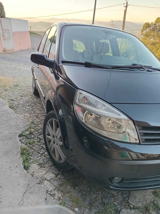 Carro megane Renault  2005