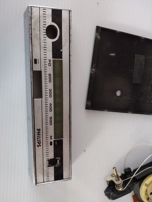 Rádio automóvel antigo AM