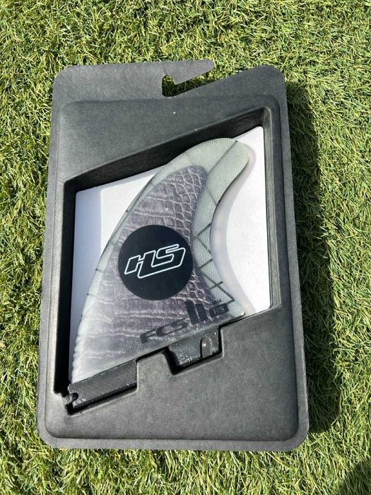 Quilhas FCS II Hayden Shapes PC Carbon Large Thruster - Como Novas