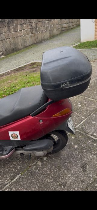 Scooter Elyseo com 80cc só pegar e andar