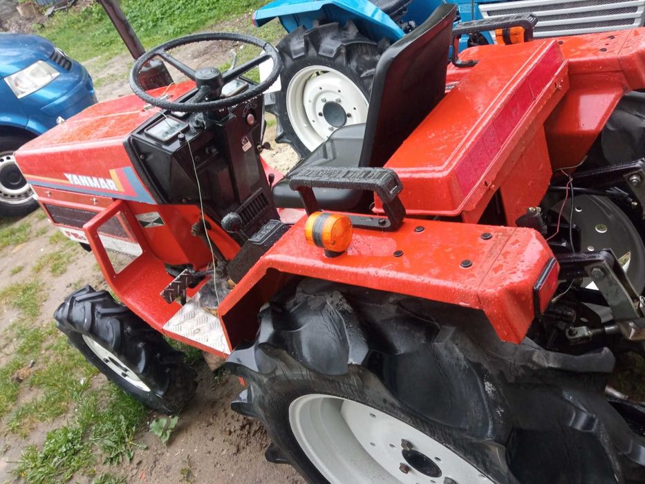 японський міні трактор янмар