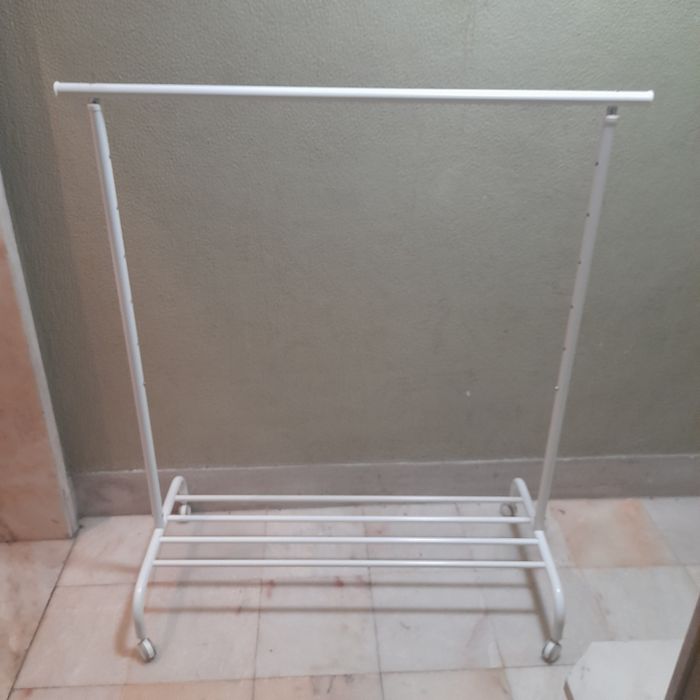Charrion suporte roupas confecção