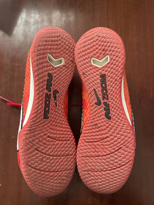 Chuteira Nike CR7 sem pitons tam. 44