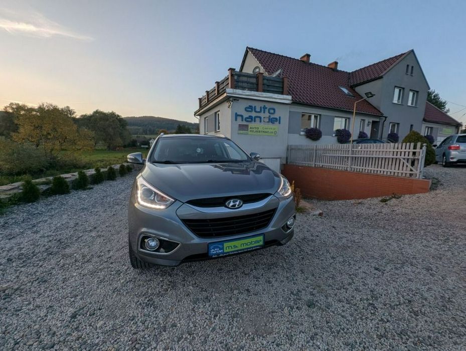 Hyundai ix35 2.0 diesel |  AWD | Kamera Cofania |  Ledy |  HAK