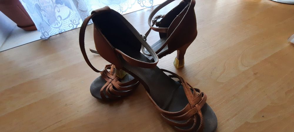 Туфлі бальні, професійні