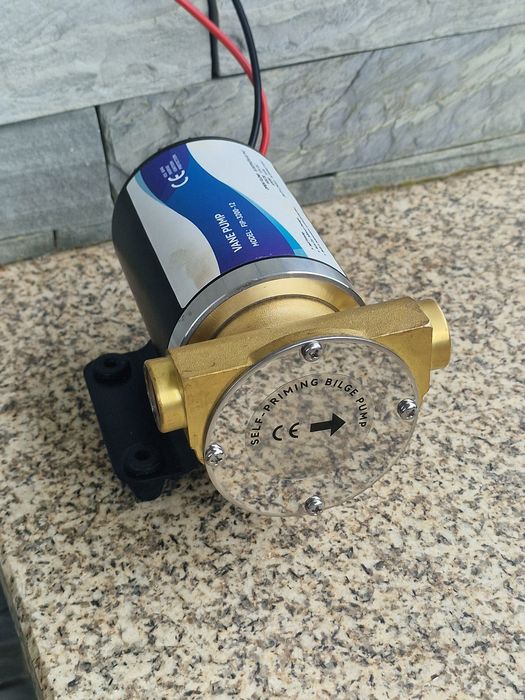 bomba de palhetas autoescorvante (Vane Pump) modelo FIP-3200-12,