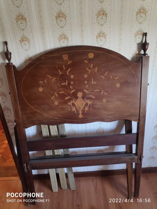 Cama D Maria em óptimo estado