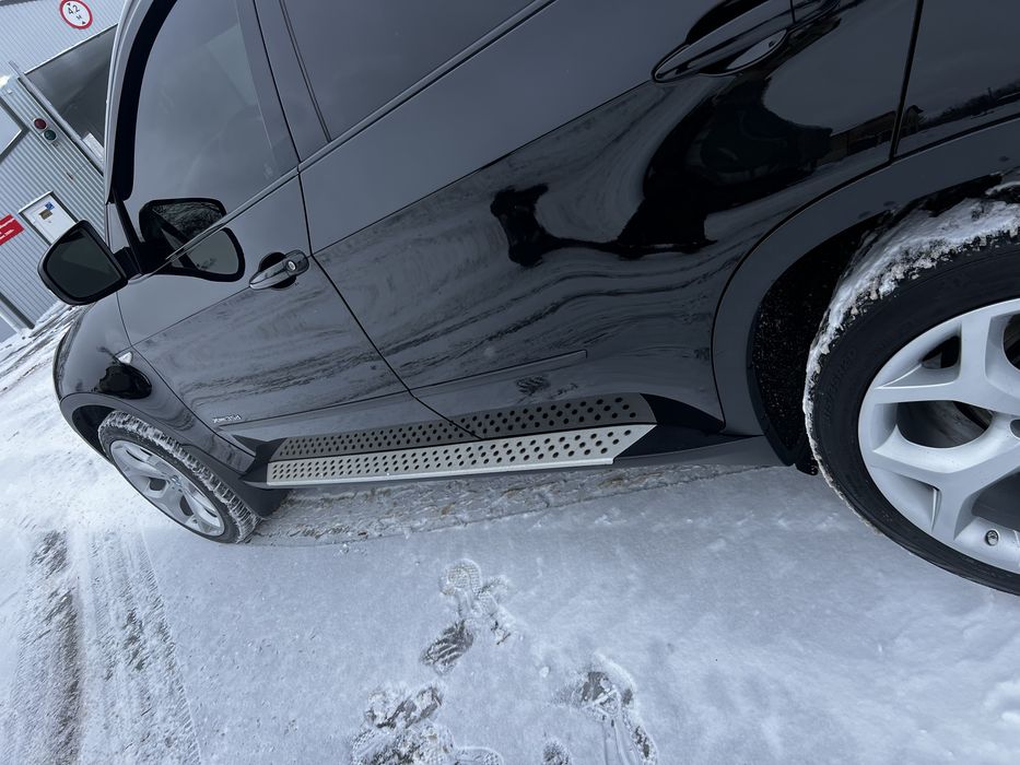 BMW X5 3.0D 35xDrive 2011 /гарна комплектація/не фарбована