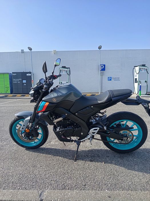 Vendo Yamaha mt-125cc como nova