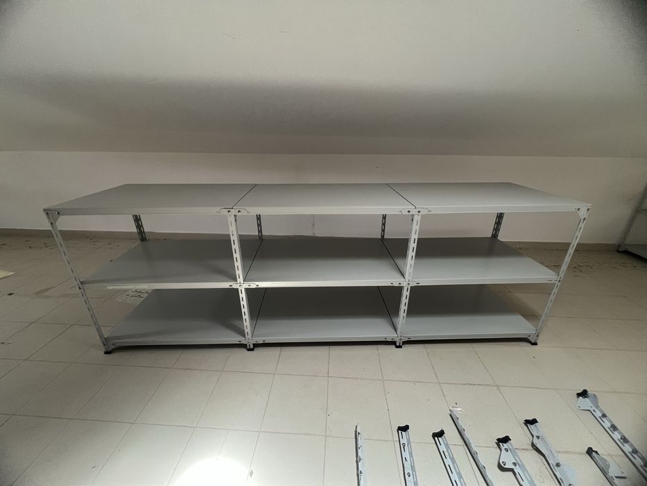 Estante metálica modular