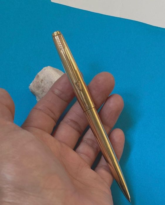 Caneta Parker ouro vintage