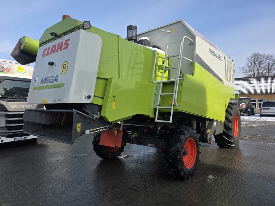 Kombajn zbożowy Claas Mega 350