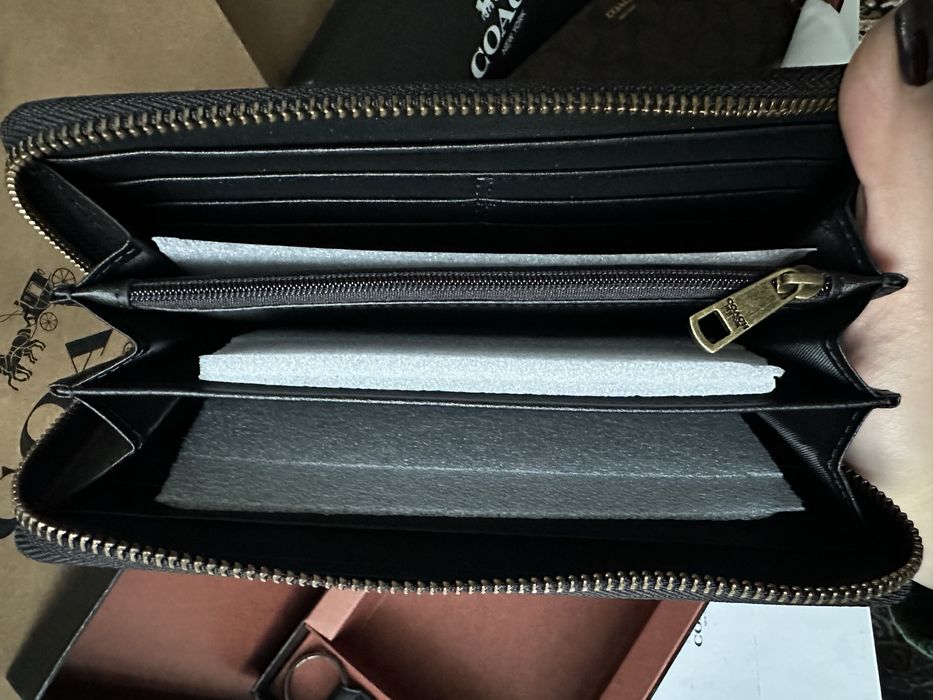 Мужской кожаный кошелек соасh