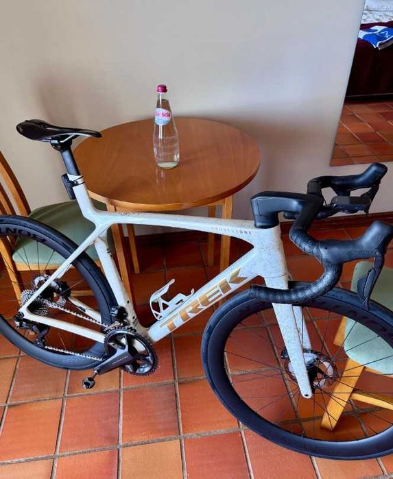 Madone SLR 7 Gen 8 2025