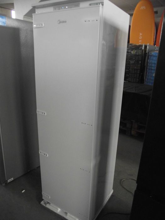 Zamrażarka do zabudowy Midea MDRE306FGE01