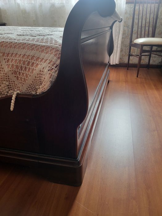 Cama em cerejeira maciça Luis Filipe