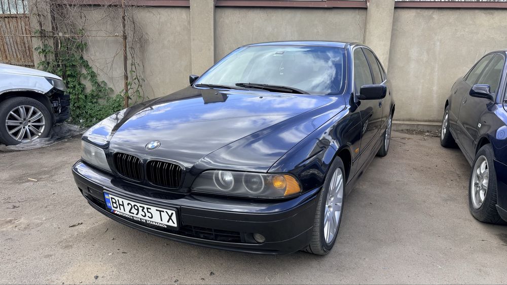 Продам BMW e39 2.5