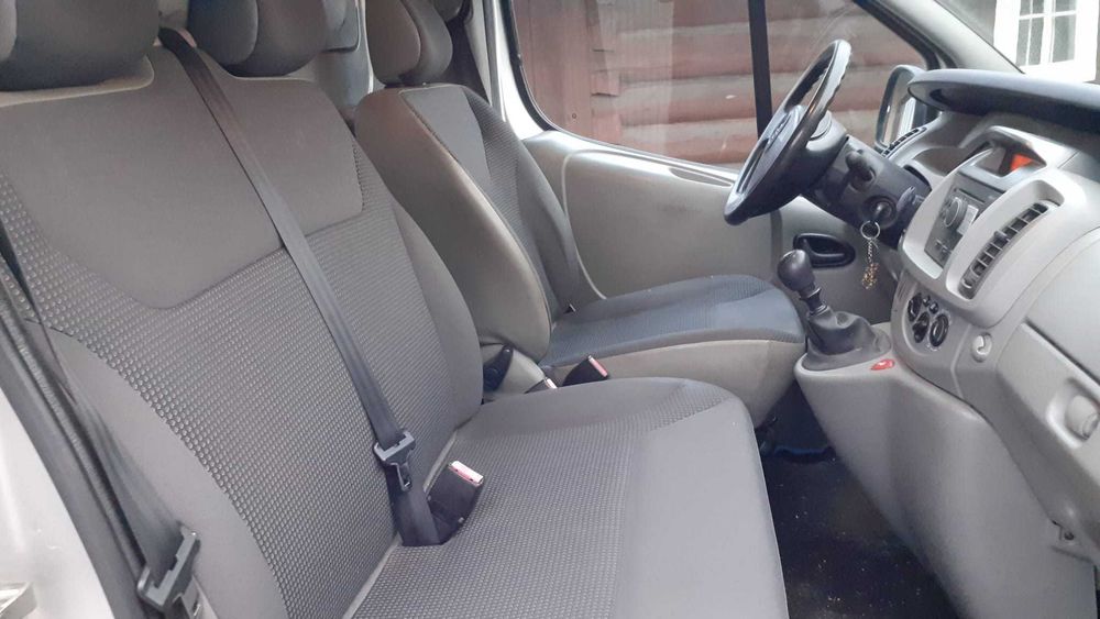 Opel Vivaro 2008r. 2.0 CDTI