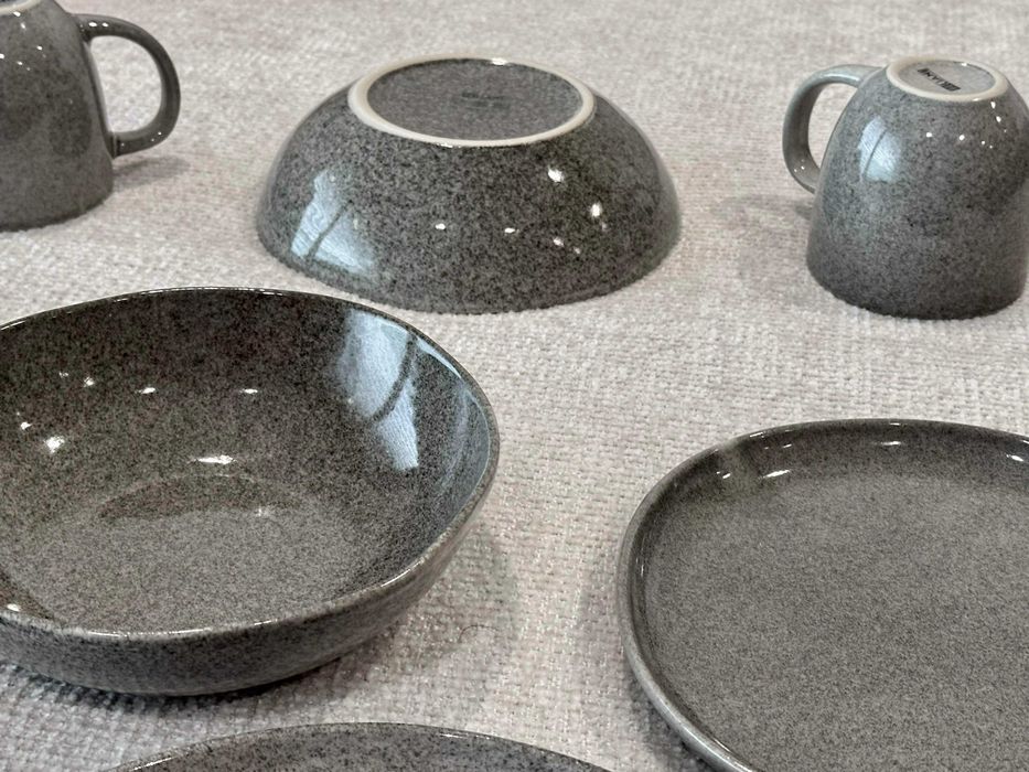 Conjunto de louça COSTMARY – 8 peças, novo