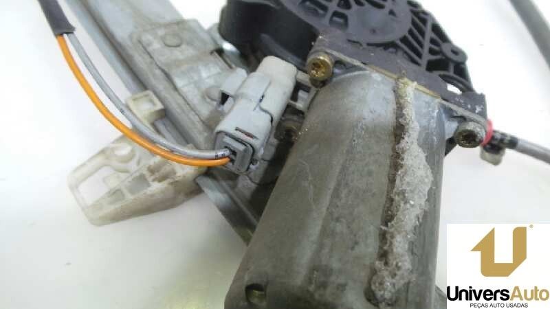ELEVADOR DE VIDRO FRONTAL DIREITO PEUGEOT 206 FASTBACK 2000 -9222E4