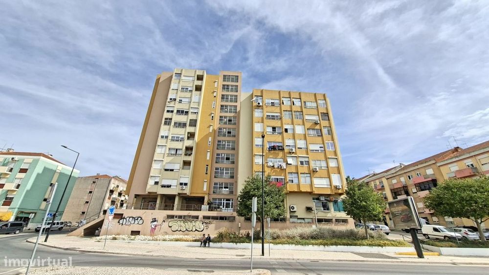 Apartamento T3 com 115m²  no Barreiro