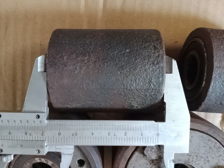 Колеса металеві з підшипником.