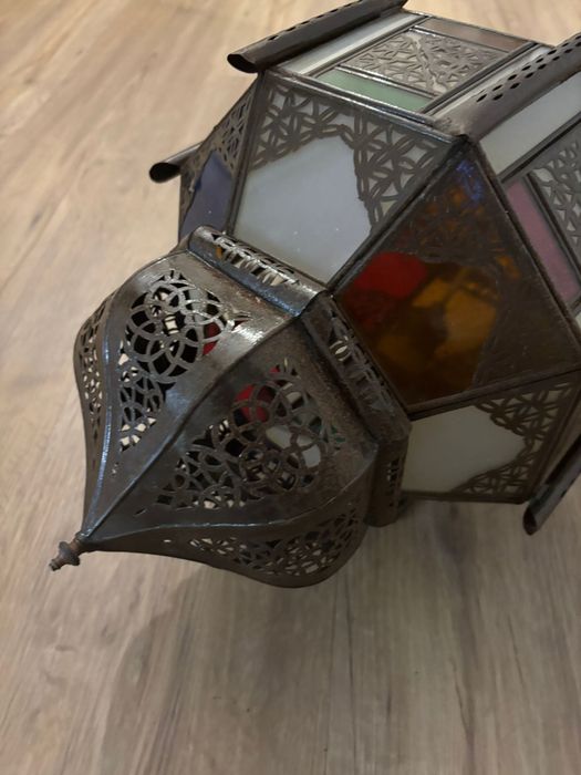 Candeeiro estilo árabe