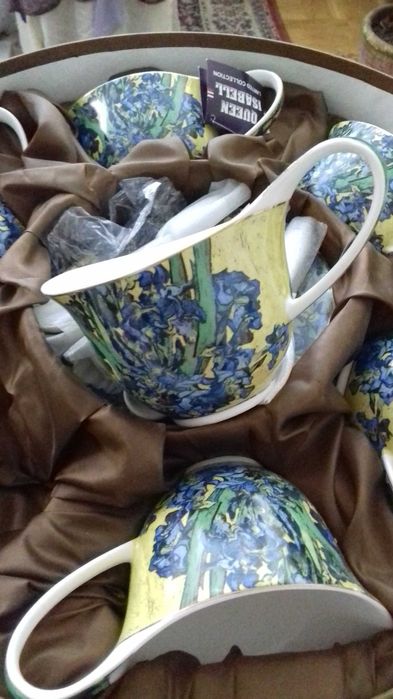 filiżanki ze spodkami 6 szt, Queen Isabell - porcelana Japońska