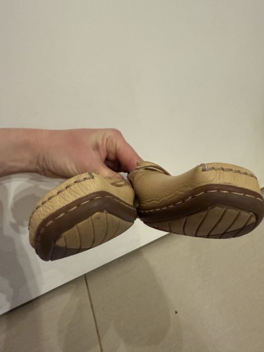 Żółte, używane mokasyny damskie ze skóry naturalnej, rozmiar 38, Ecco