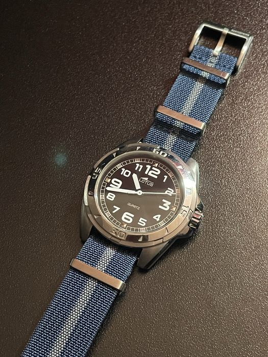 Relógio Lotus Quartz – Estilo Field/Military