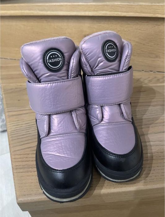 Дутики для дівчинки