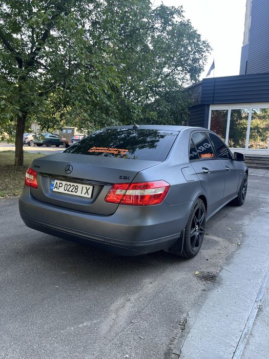 Mersedes 212 exclusive black edition