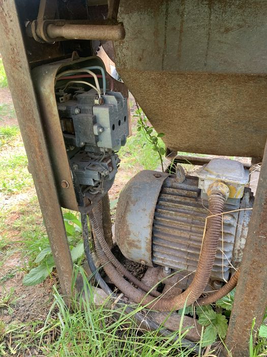 Станок деревообробний, циркулярка