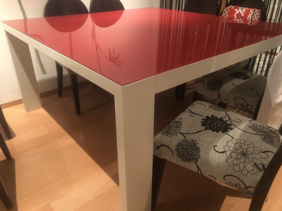 Mesa (sala de jantar)