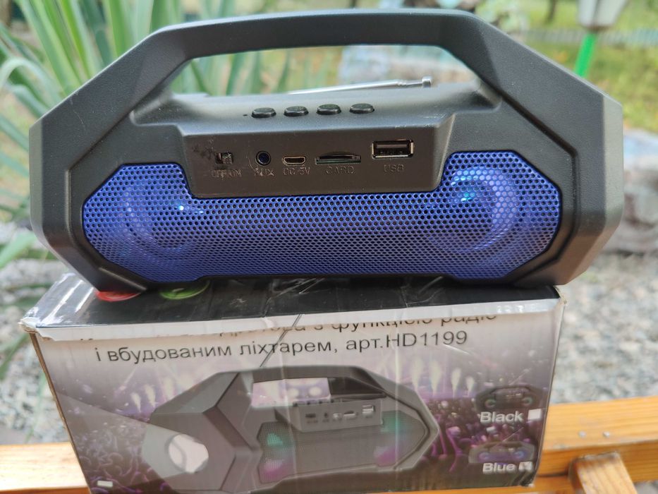 Колонка фонарик павербанк