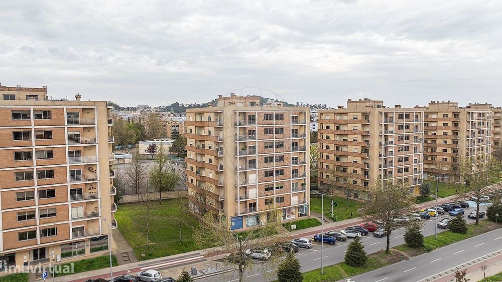 Apartamento T3 para arrendamento