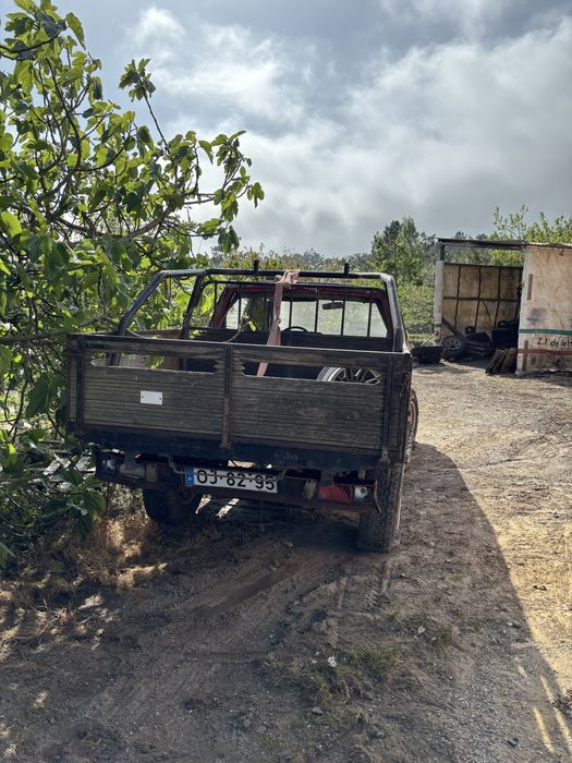 Nissan D21 4x4 C/DOC * LER ANUNCIO *