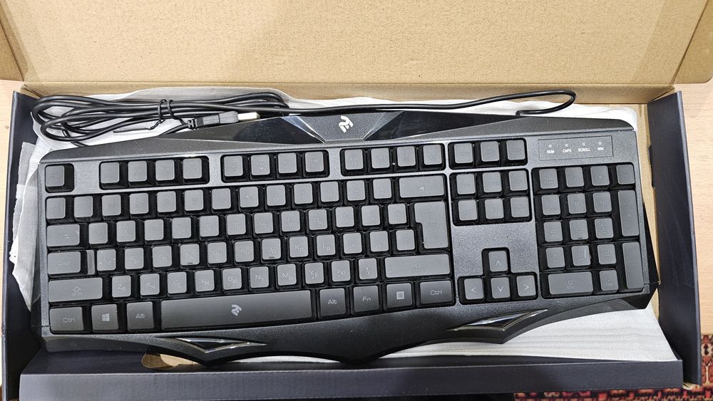 Клавіатура ігрова повнорозмірна 2Е  Ares KG