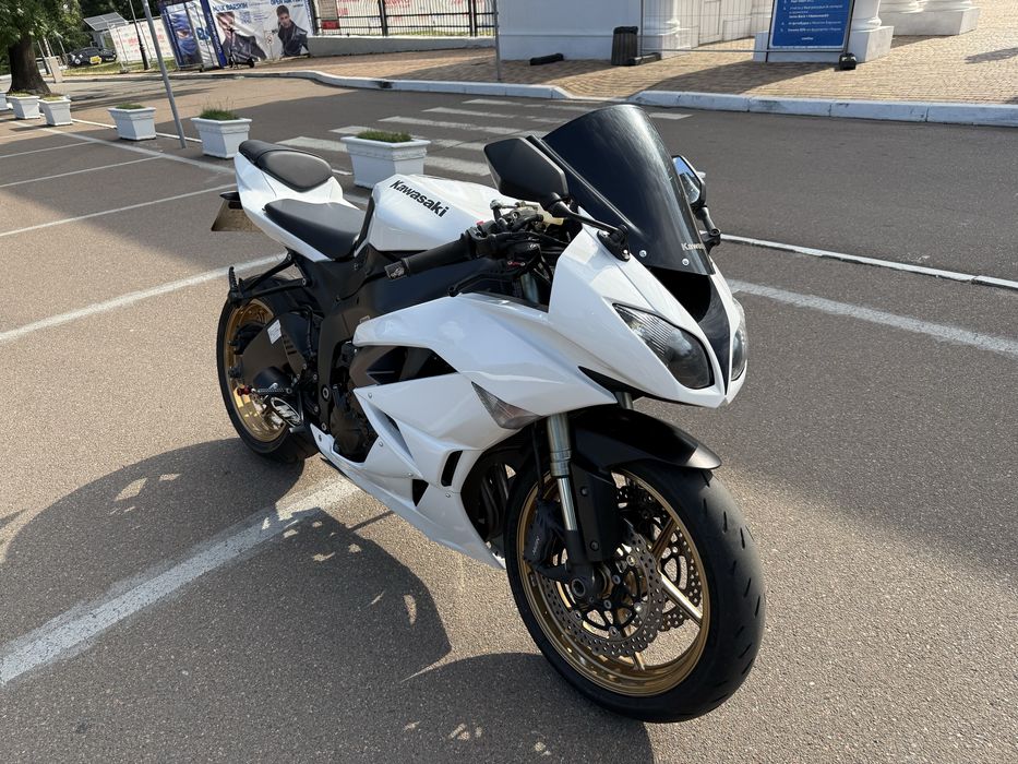 Продам kawasaki ninja zx6r 2012