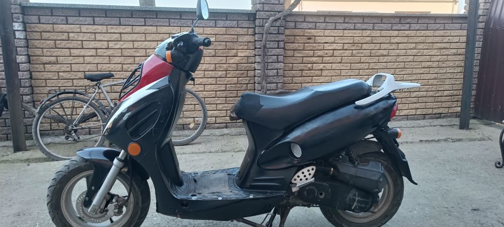 Продам скутер rider 50 кубів