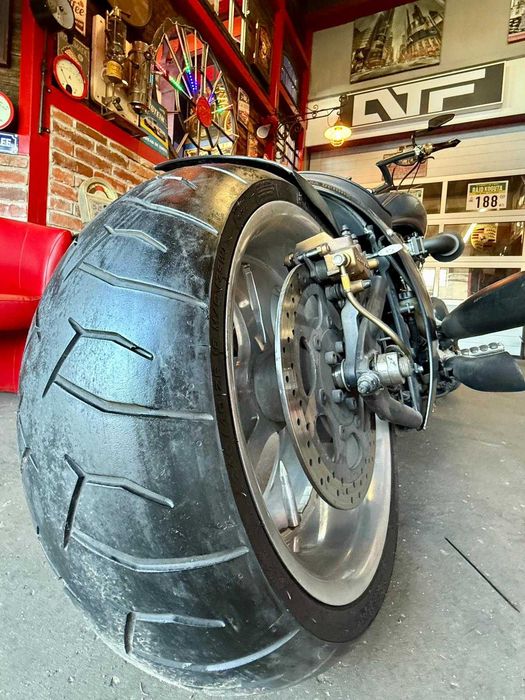 Kawasaki  VN 2000 CUSTOM 2.0 UNIKAT