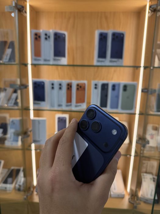 IPHONE 17 PRO 256GB COMPLETAMENTE NOVO