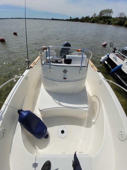 Łódź motorowa Cap Camarat 5,45 CC