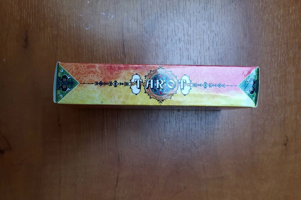 karty tarota 80 sztuk w pudełku
