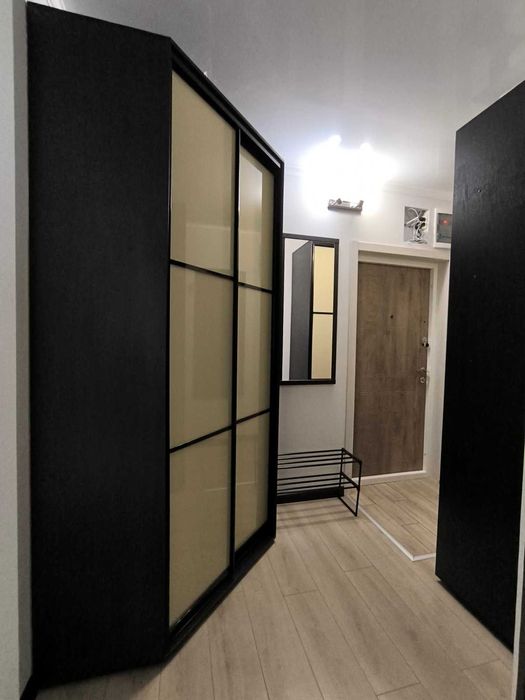 Посуточно свободна  своя новая евродвушка  ЖК Радужный 2+2