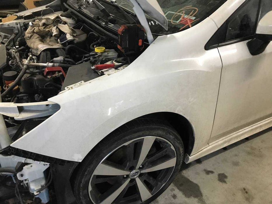 Крыло крылья Subaru Impreza G14 2017 2018 2019 2020 2021