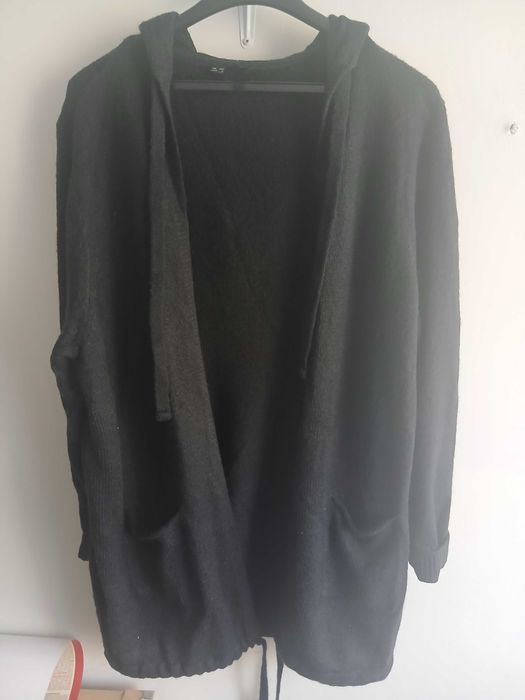 Długi sweter z kapturem bonprix r. 48